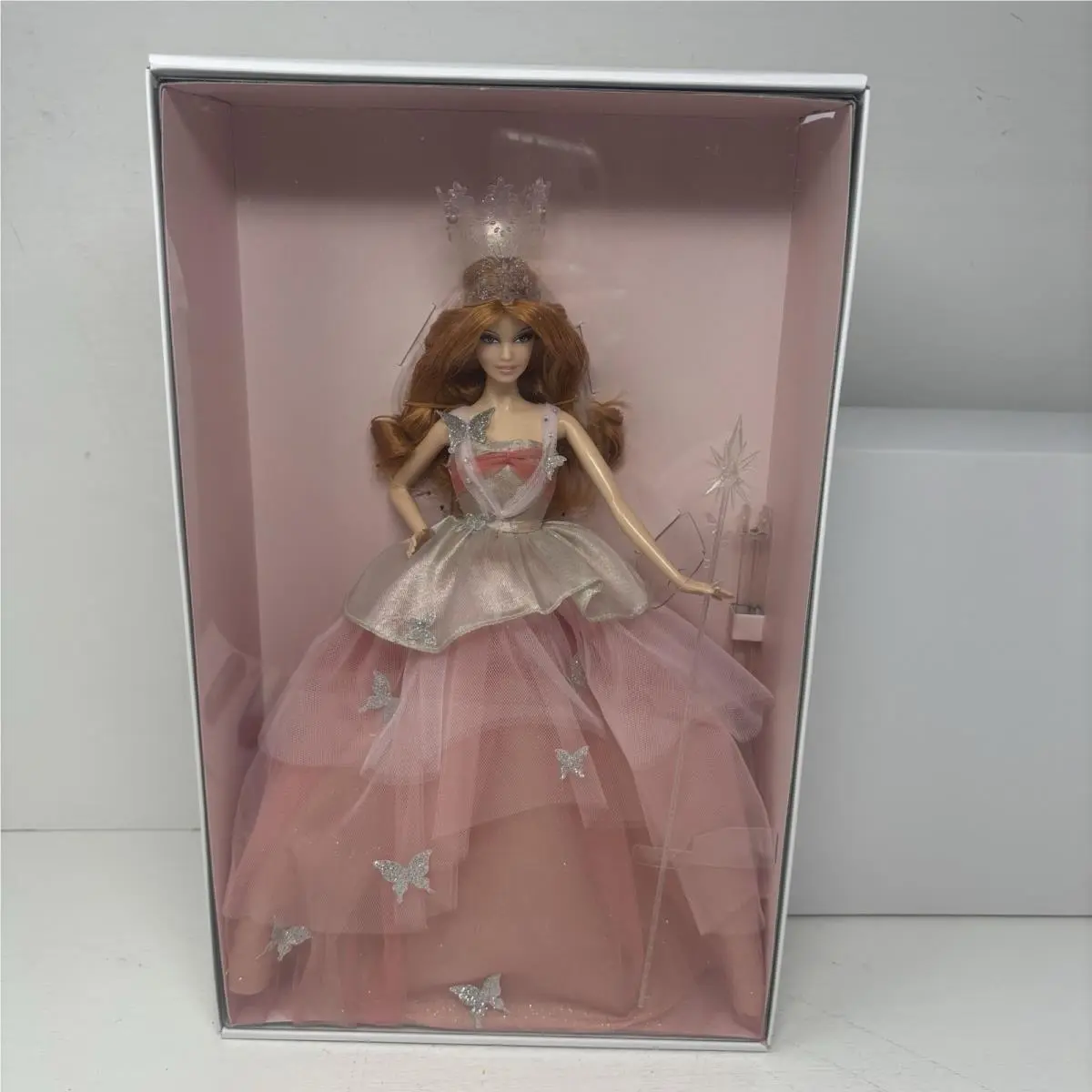 Nrfb Barbie Wizard of Oz The Good Witch Glinda Gold Label Collection Glamour