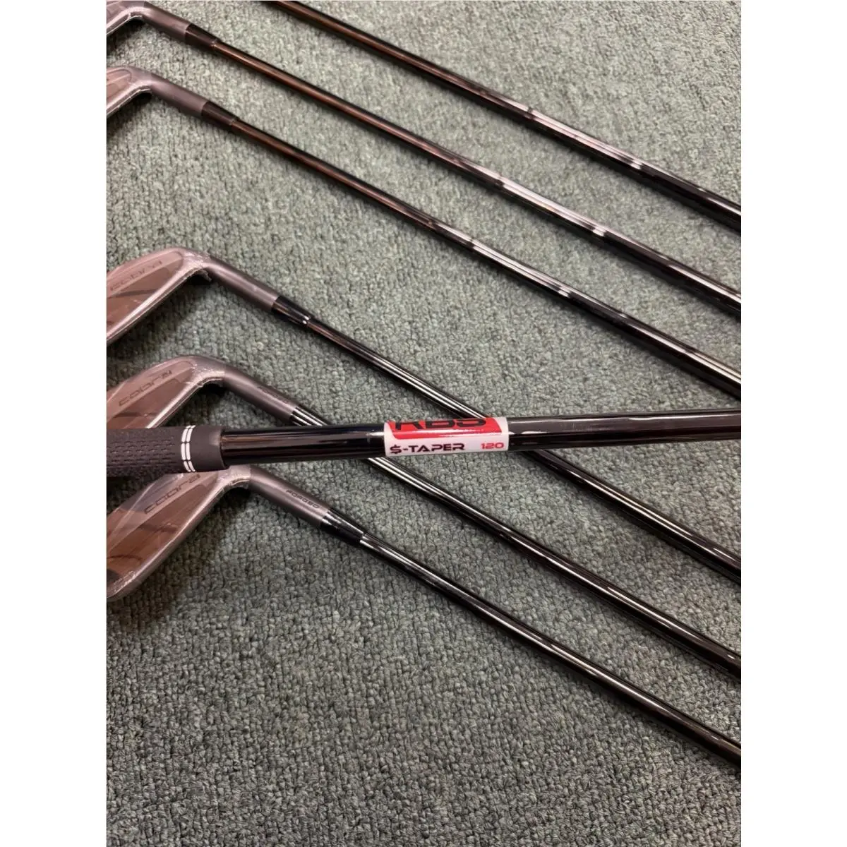 Cobra  - KING Tour - KING Tour - Black, Lie Angle: Black 2