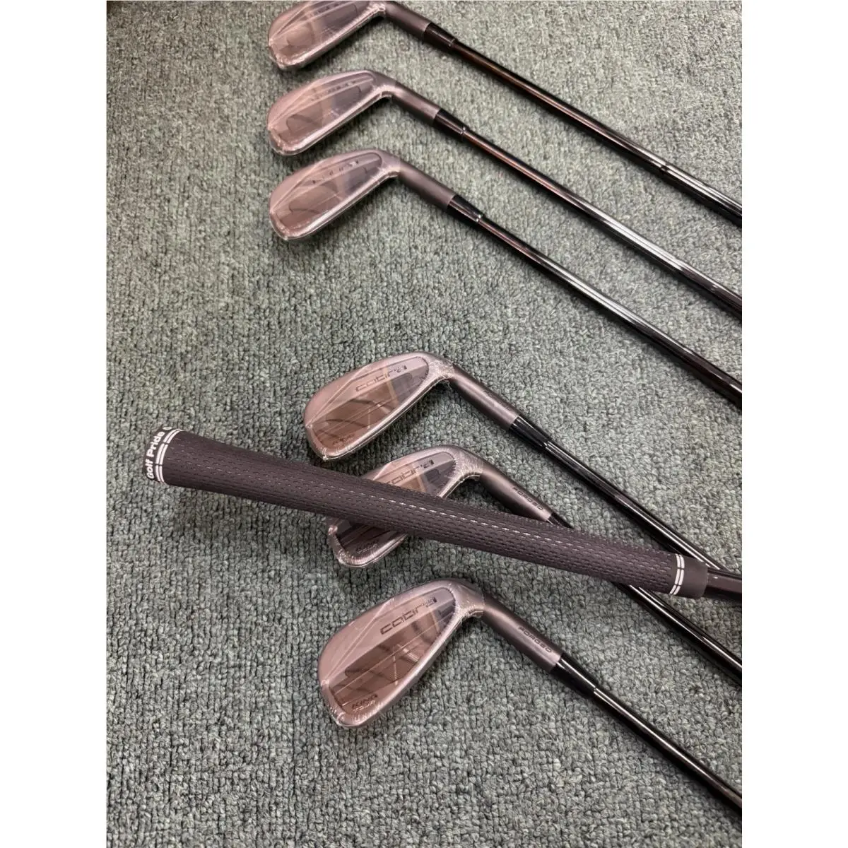 Cobra  - KING Tour - KING Tour - Black, Lie Angle: Black 3