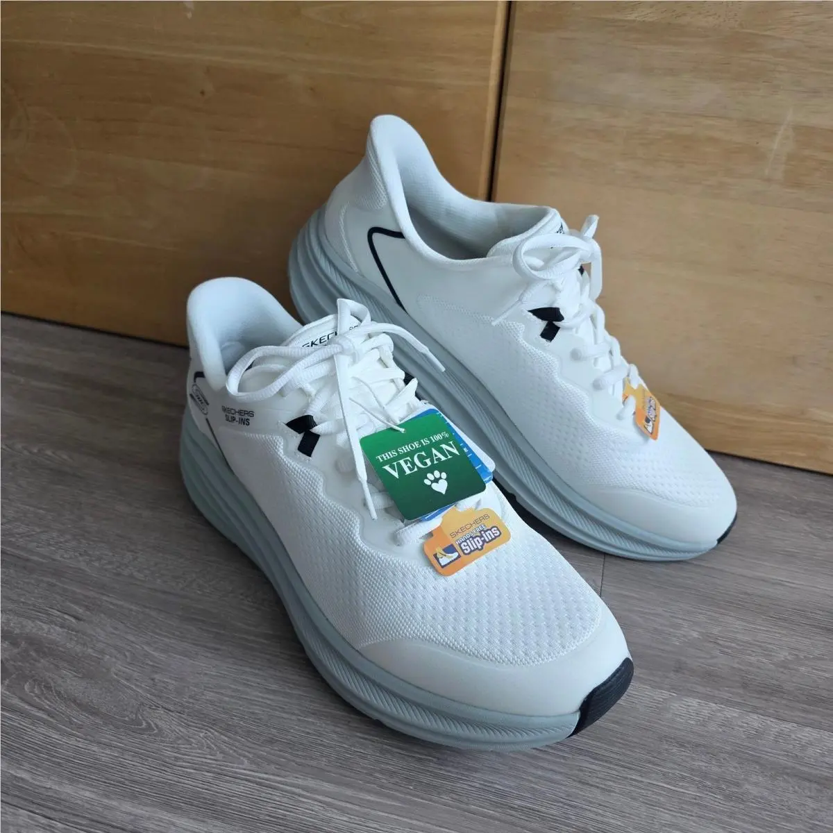 Skechers shoes - Skechers Hands Free Slip-ins Bobs Sport Skillz - White 1