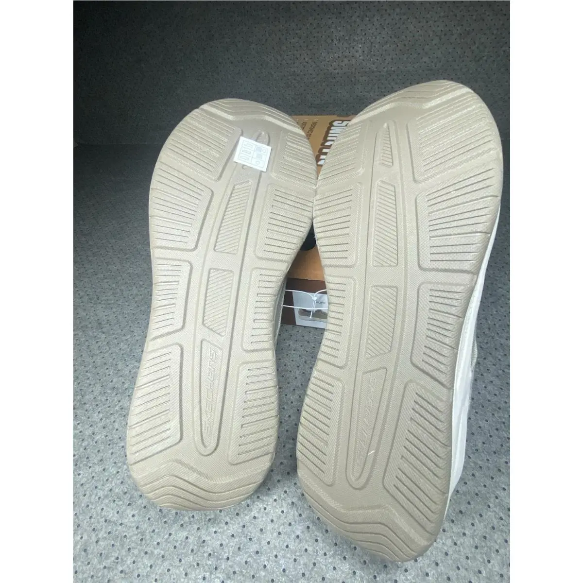 Skechers shoes - Taupe 10
