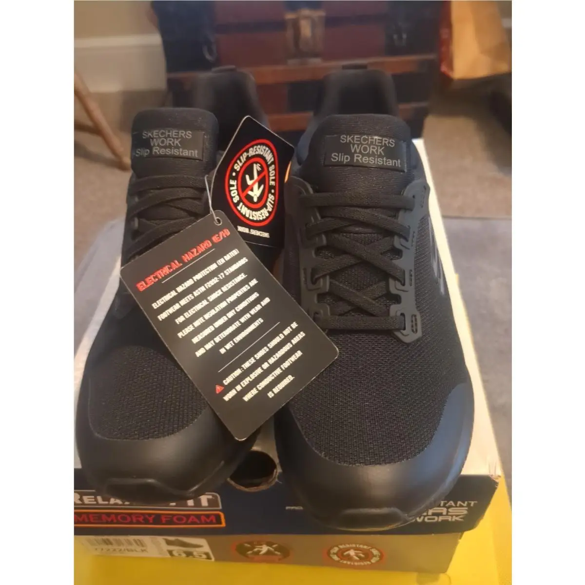 Skechers shoes - SKECHERS Work Squad SR - Work Squad - Black 1