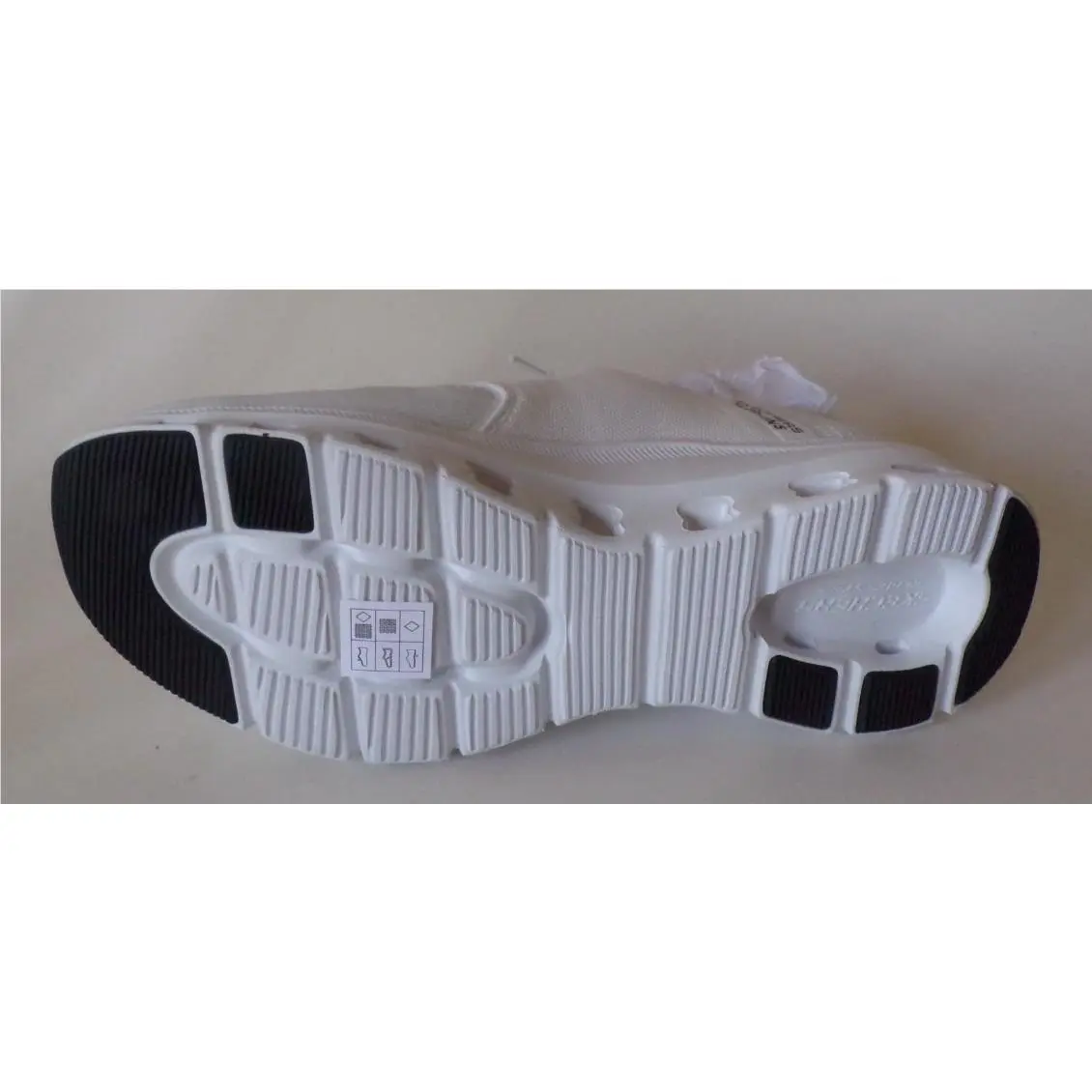 Skechers shoes - Skechers Wide Fit Glide-Step PRO Slip-ins - 150240W/WHT - White 9