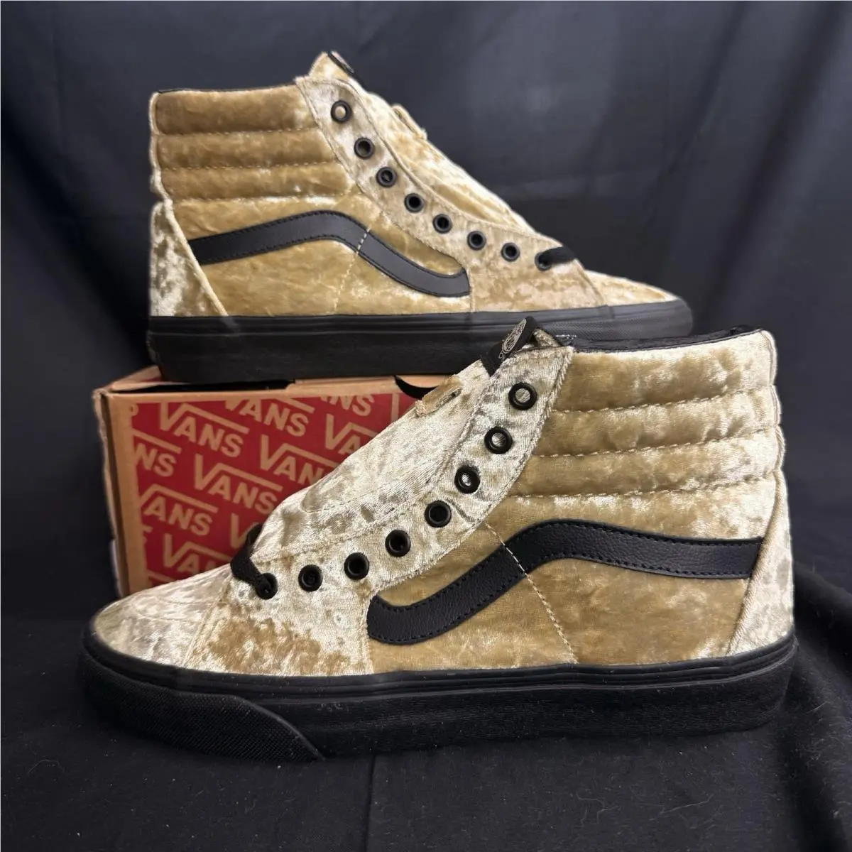 Vans shoes - VANS Sk8-Hi - VNOA38GENQA - Gold 0