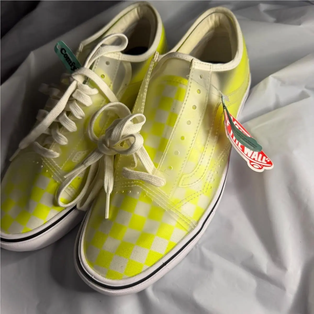 Vans Mens Comfycush Old Skool Translucent Sneaker 9 Neon Yellow Checkerboard Tpu
