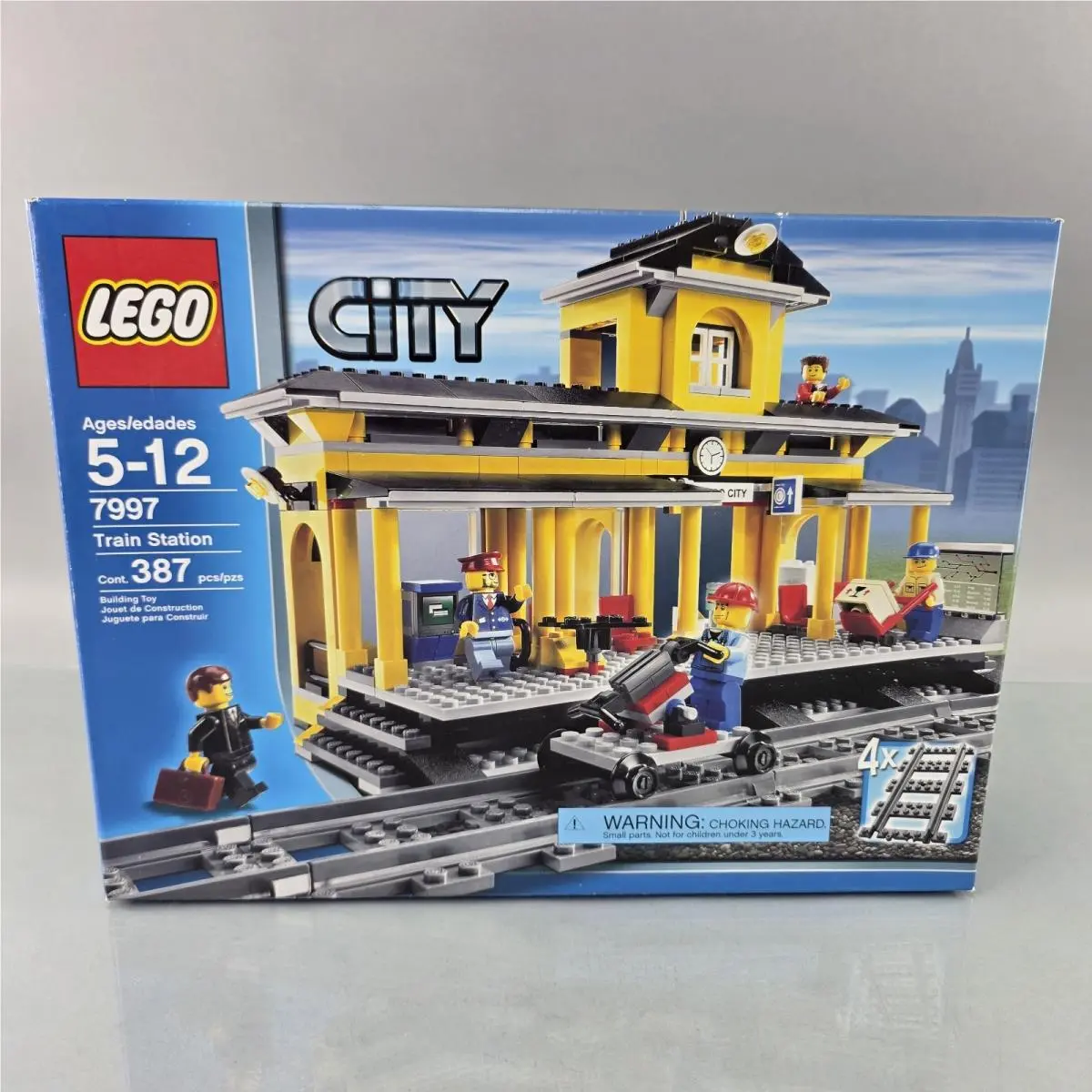Lego 7997 City Train Station Retired
