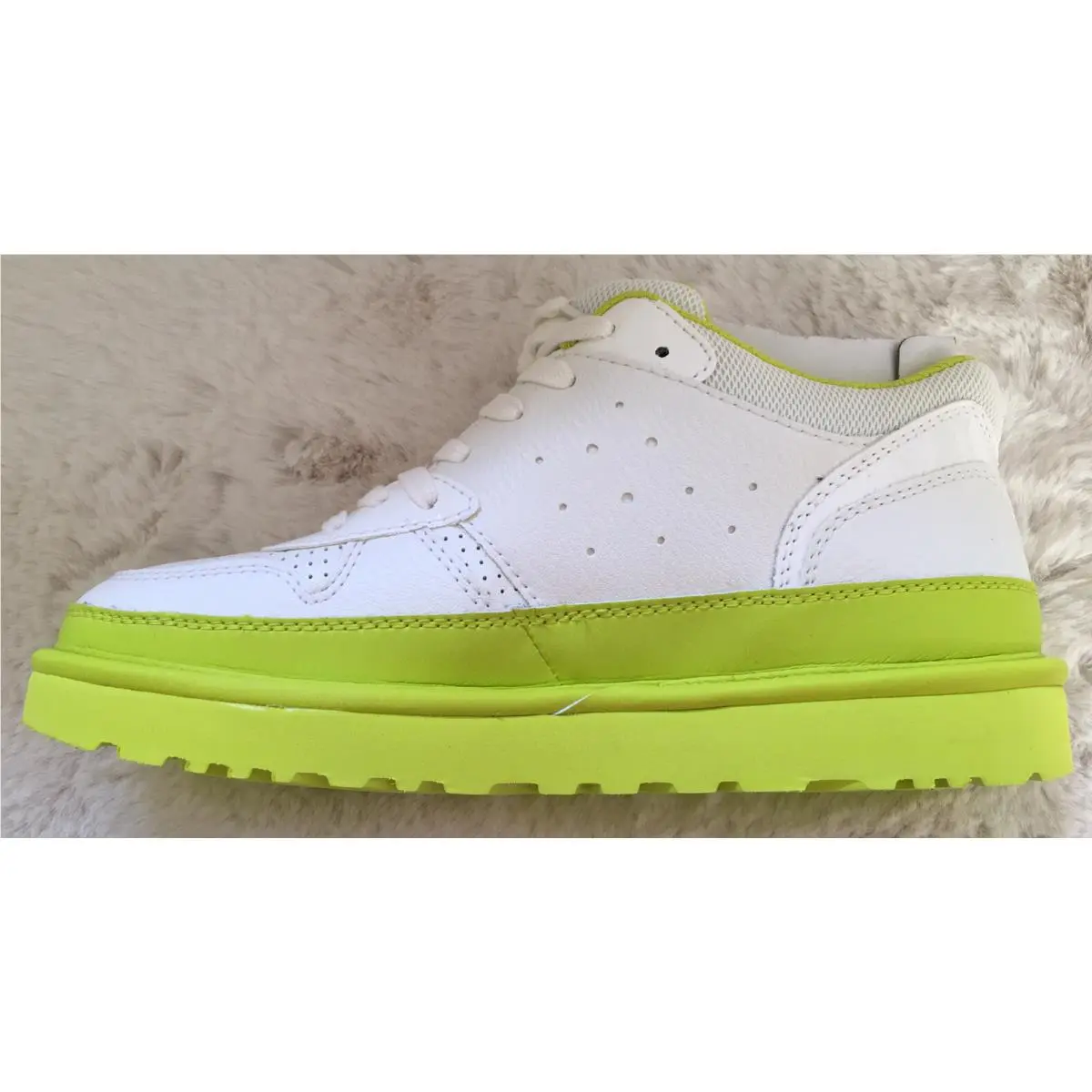 UGG shoes - UGG Highland Sneaker - Highland Sneaker - White, Green 0