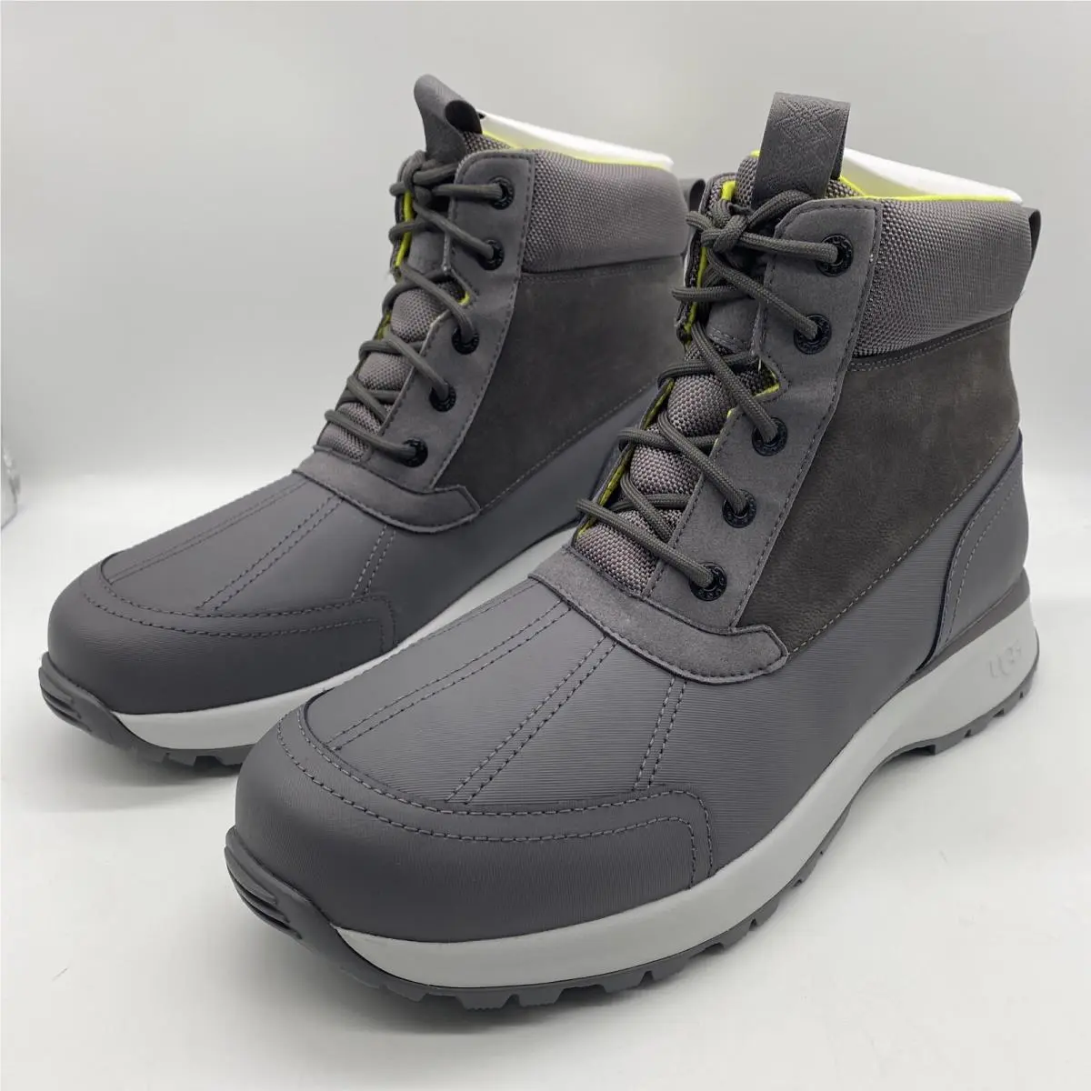 UGG shoes - UGG EMMETT BOOT HIGH - EMMETT BOOT HIGH - Gray, Manufacturer: Dark Gray (UPC: 194715134287) 1