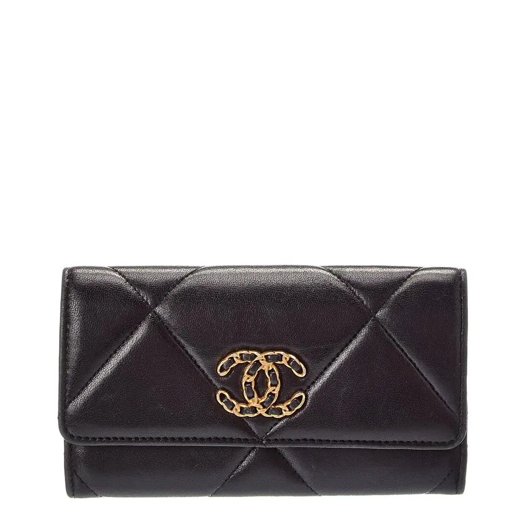 Chanel Black Quilted Lambskin Leather 19 Single Flap Wallet