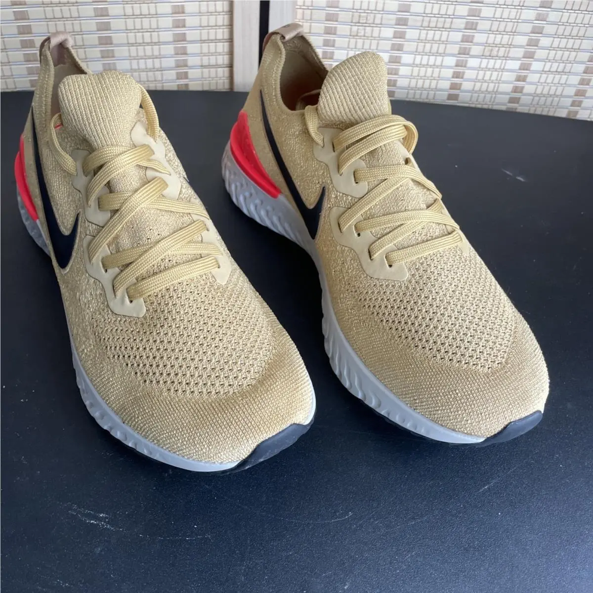 Nike shoes - Nike Epic React - Epic React - BQ8928-700 - Gold, Manufacturer: Club Gold/Metallic Gold-Black-Red Orbit-Desert Orange 0
