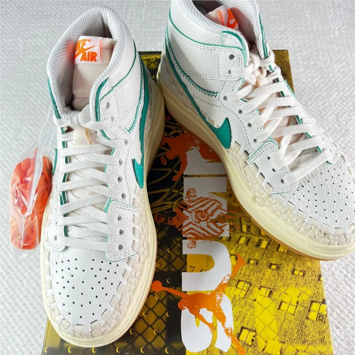 Nike shoes - Air Jordan 1 - Air - White 1