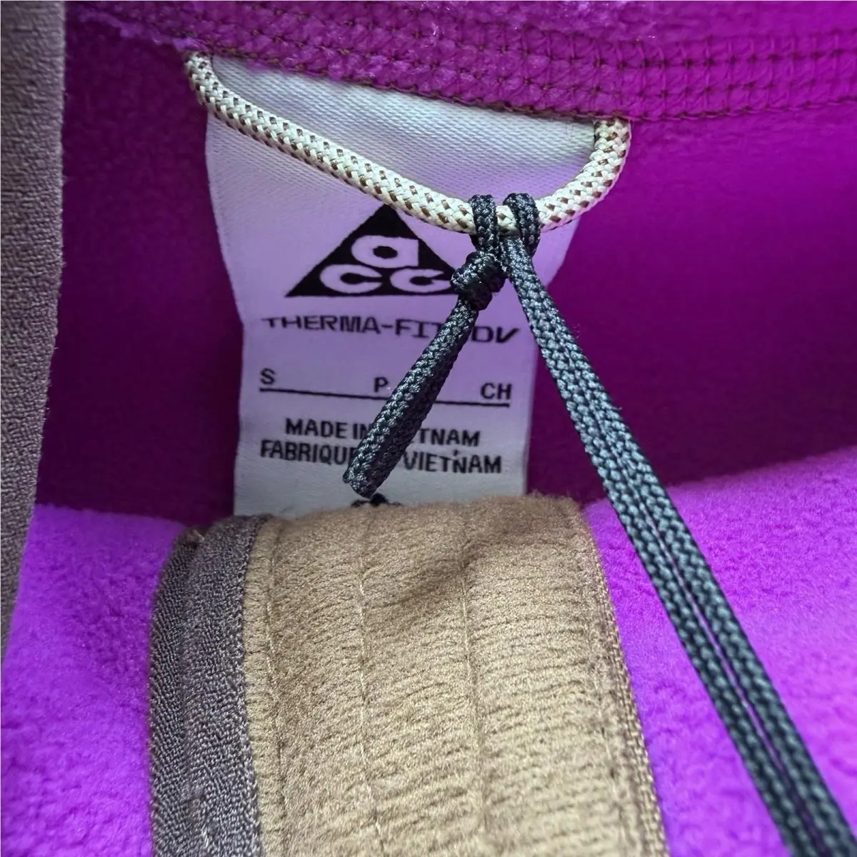 Nike clothing - Brown 6