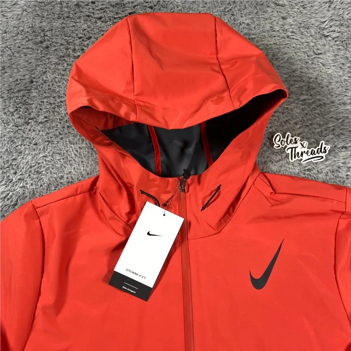 Nike clothing - Red 4