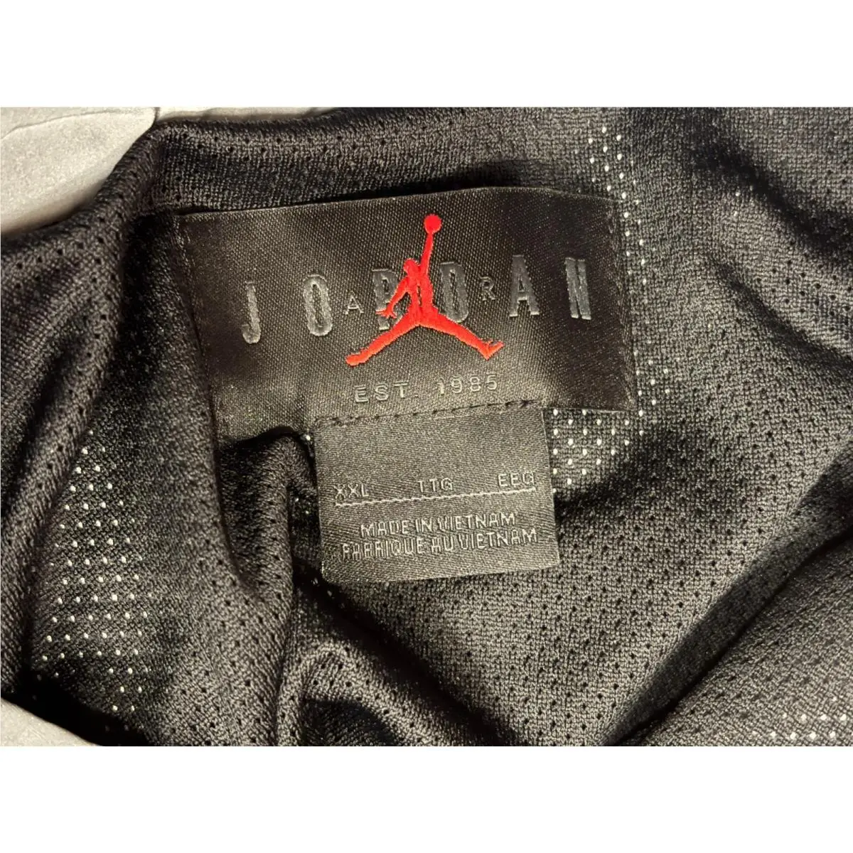 Nike clothing - Nike Jordan Brooklyn Hike Mike Reflective Draft Jacket - Metallic Silver (UPC: 198726562374) 4
