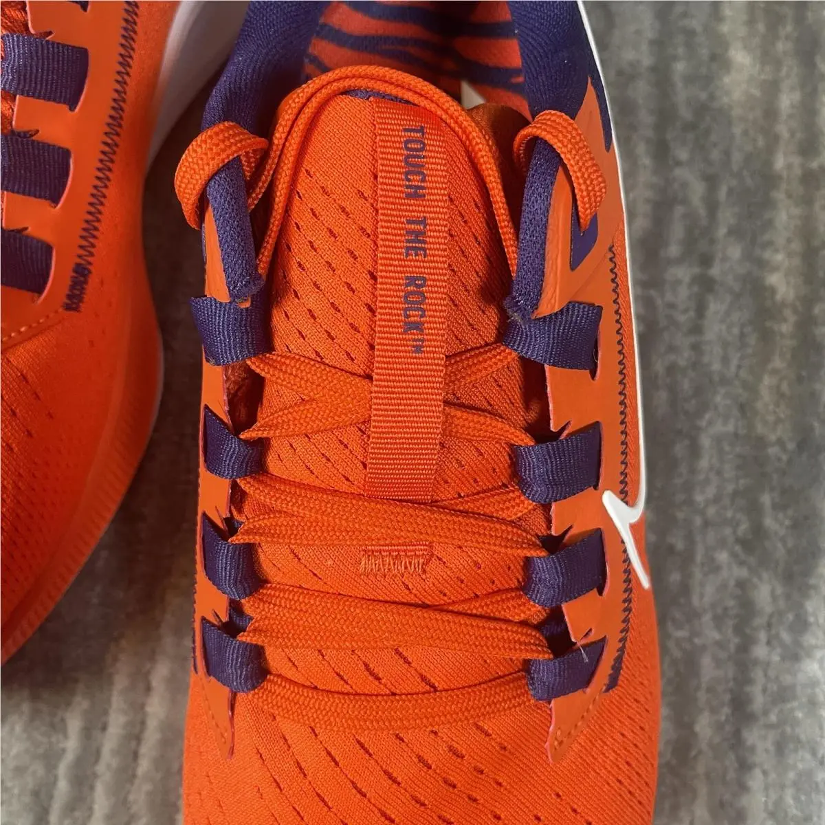 Nike shoes - Orange 3