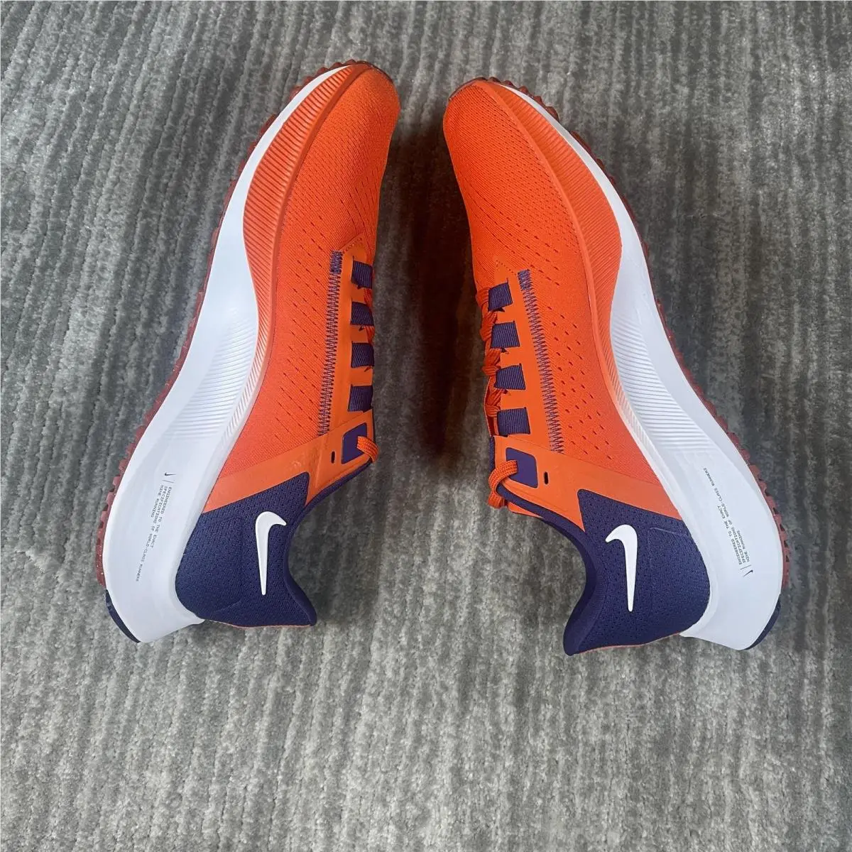 Nike shoes - Orange 4