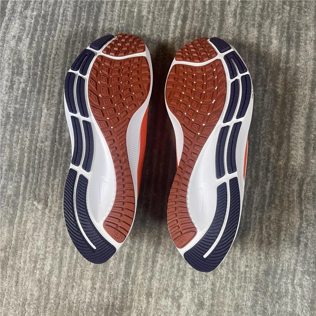 Nike shoes - Orange 5