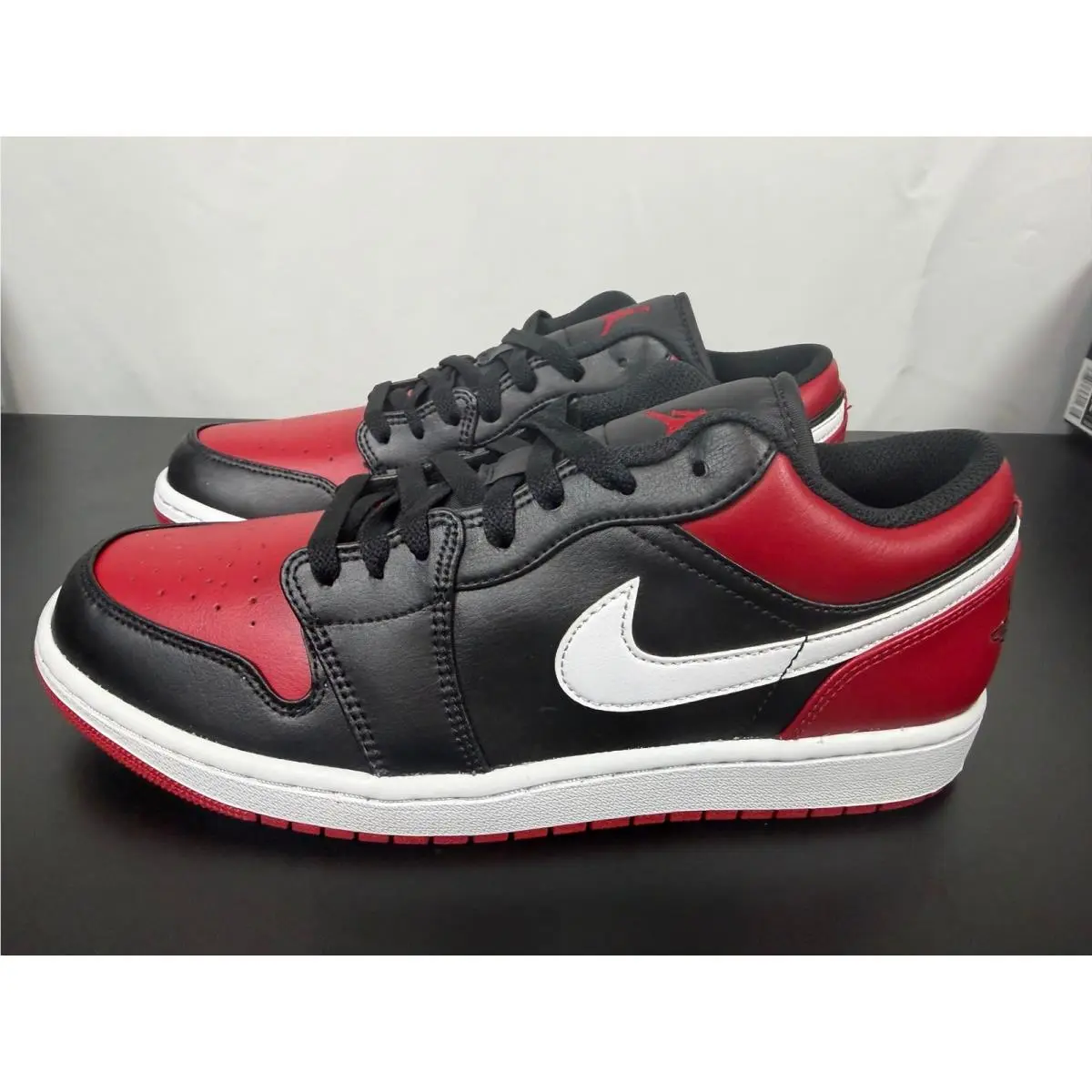 Nike shoes - Jordan 1 Low Bred Toe 2022 - Multicolor 0