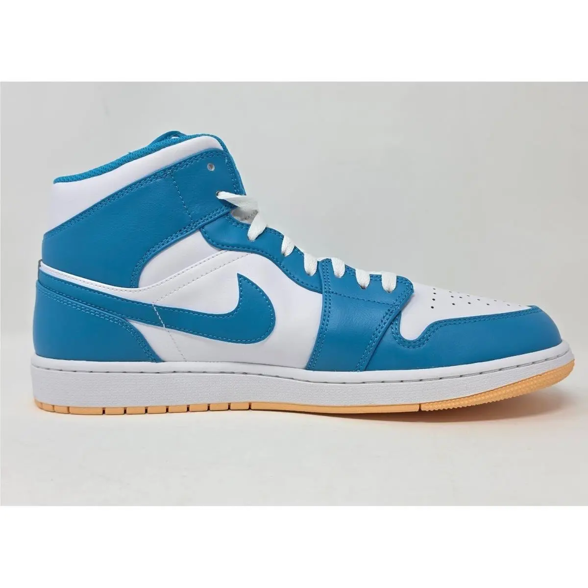Nike shoes - Jordan 1 Mid Aquatone Celestial Gold White - Blue 3