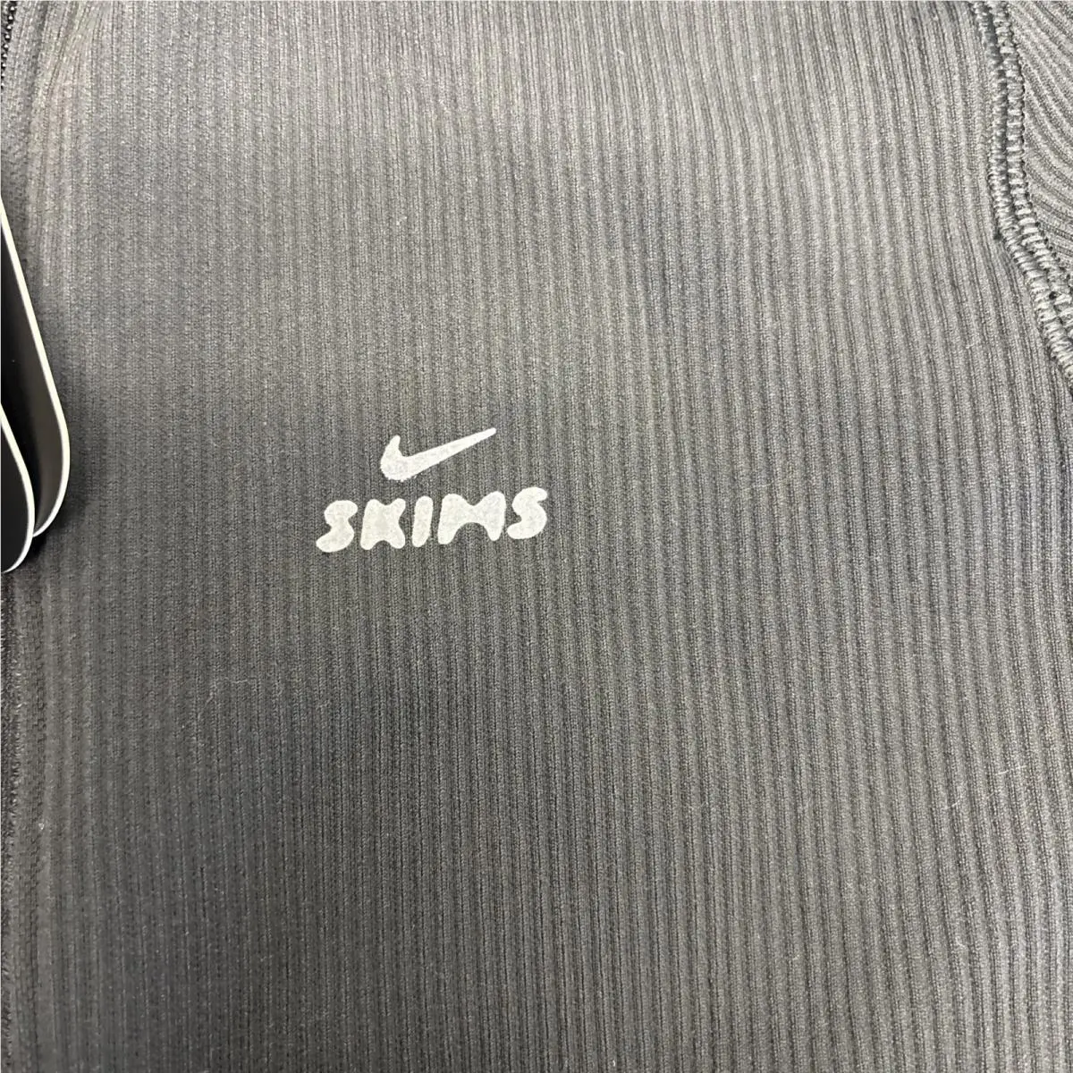 Nike clothing - IU8298-054/TP-LSL11145W-OAR - IU8298-054/TP-LSL11145W-OAR - Black 1