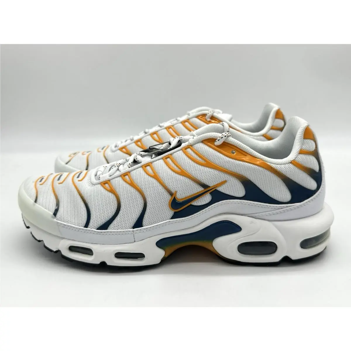 Nike shoes - Nike Air Max Plus - Air Max Plus - DV3507-100 - White / Marina / Kumquat / Black (UPC: 195870890797) 0