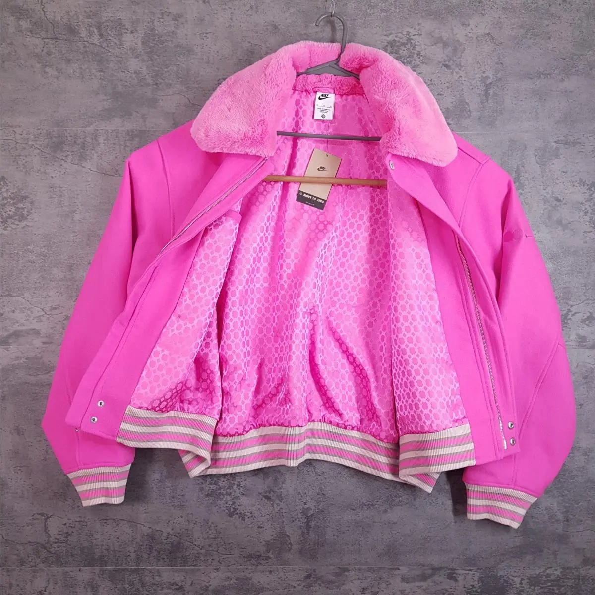 Nike clothing - Pink 1