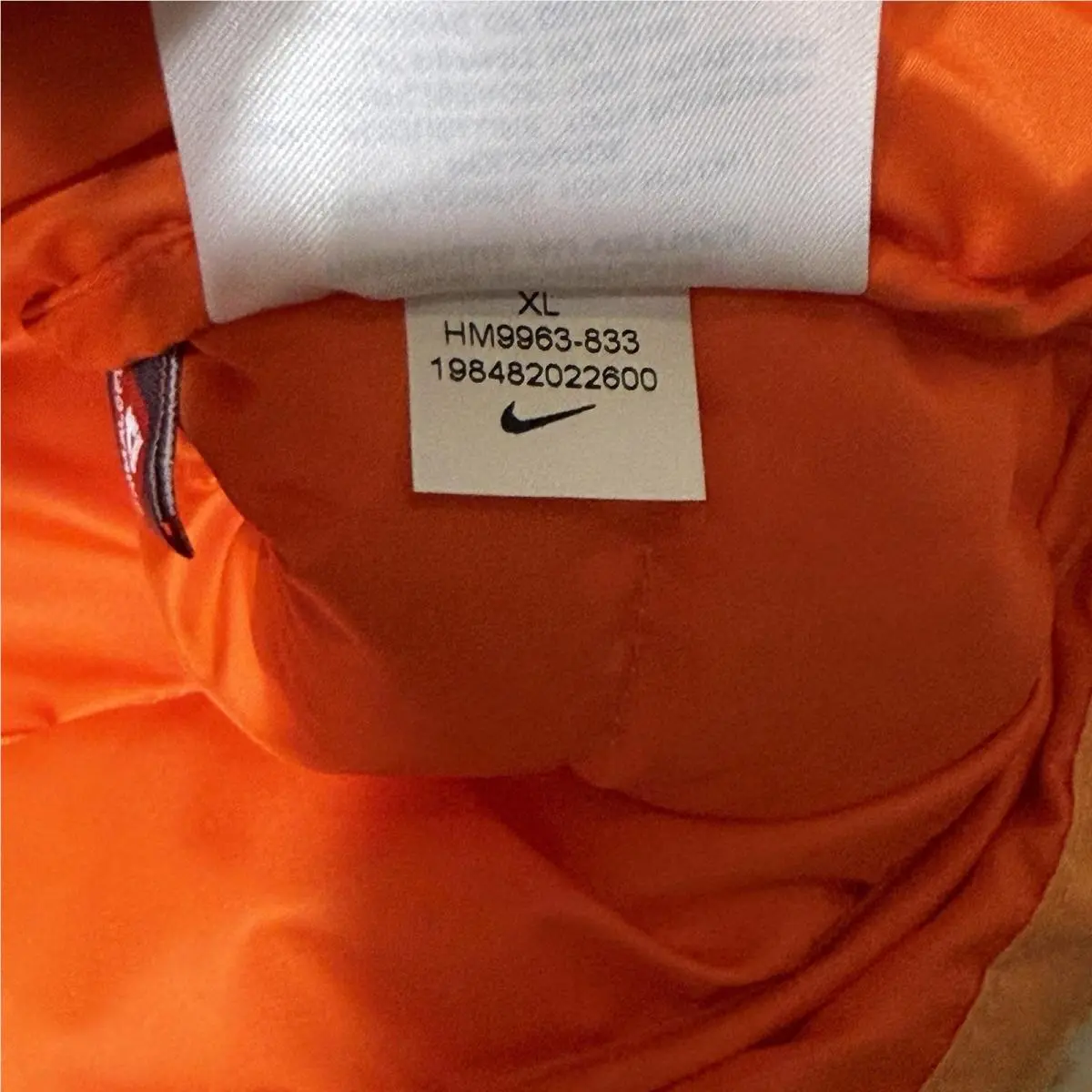 Nike clothing - Orange (UPC: 0198482024239) 1
