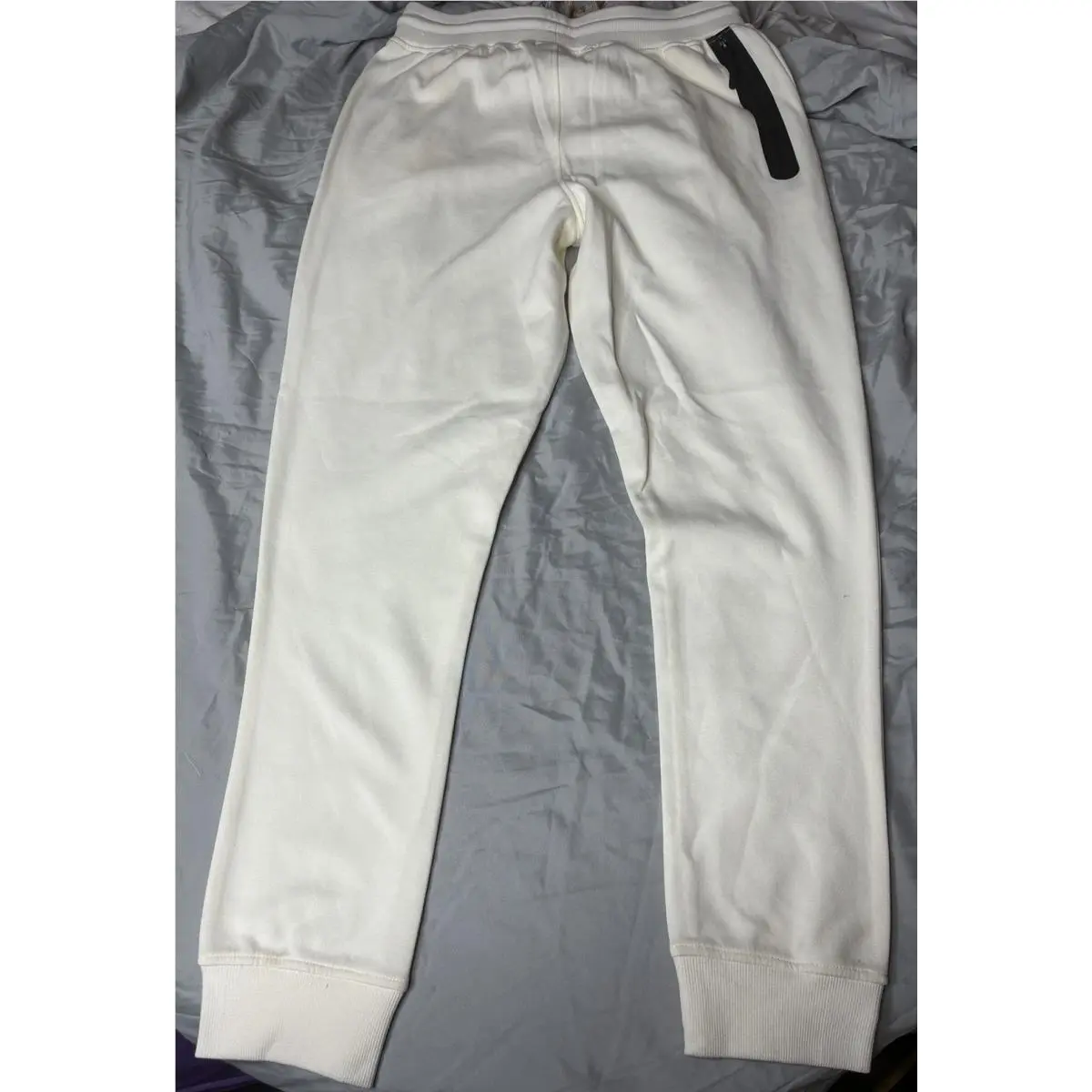 Nike clothing - Ivory 11