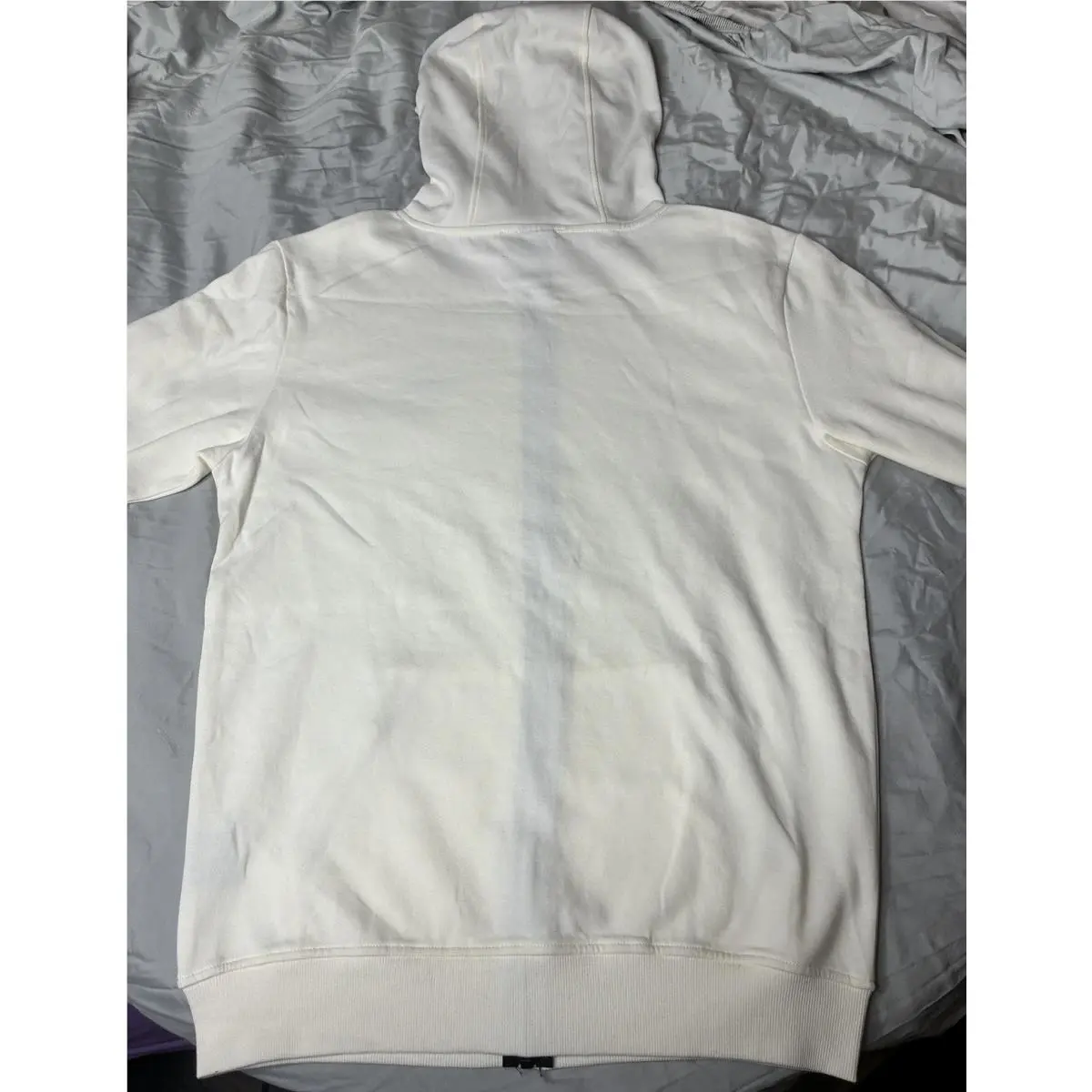 Nike clothing - Ivory 1