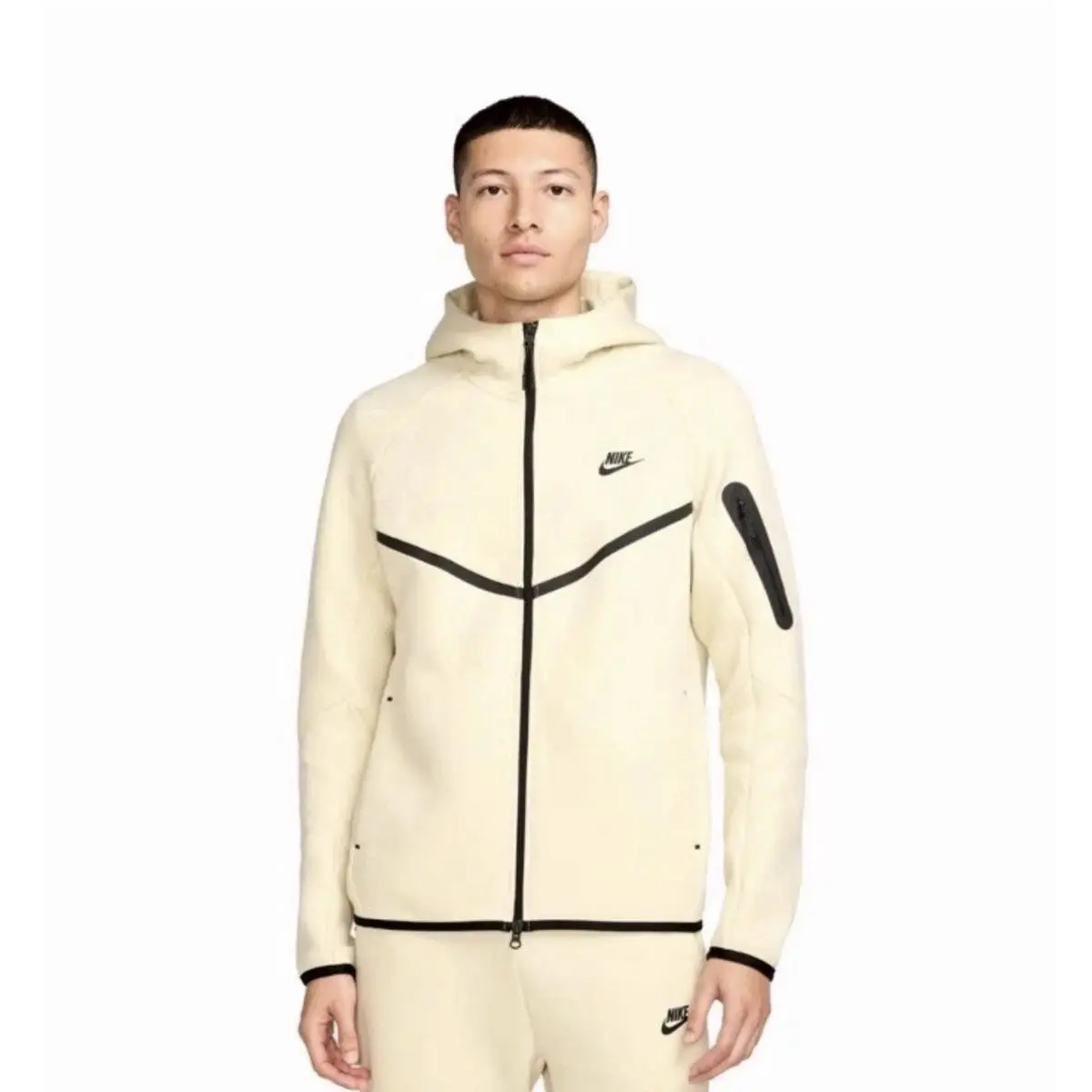 Nike clothing - Khaki (UPC: 0197859955961) 2