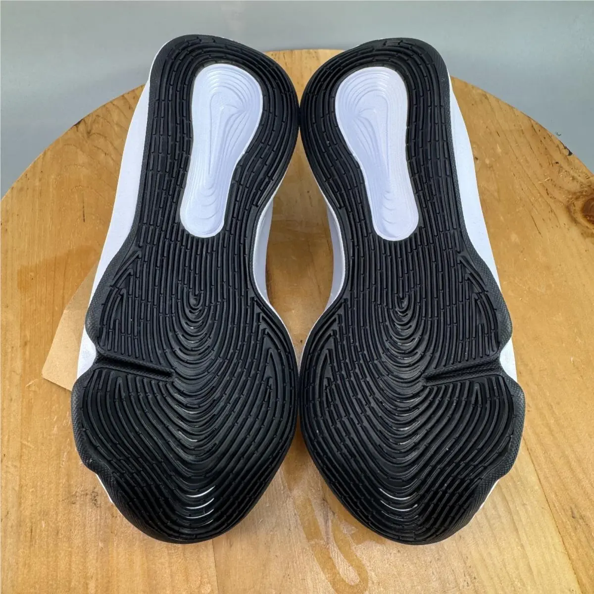 Nike shoes - Nike Air Zoom GT Hustle 3 - HM0268-002 - Black 5