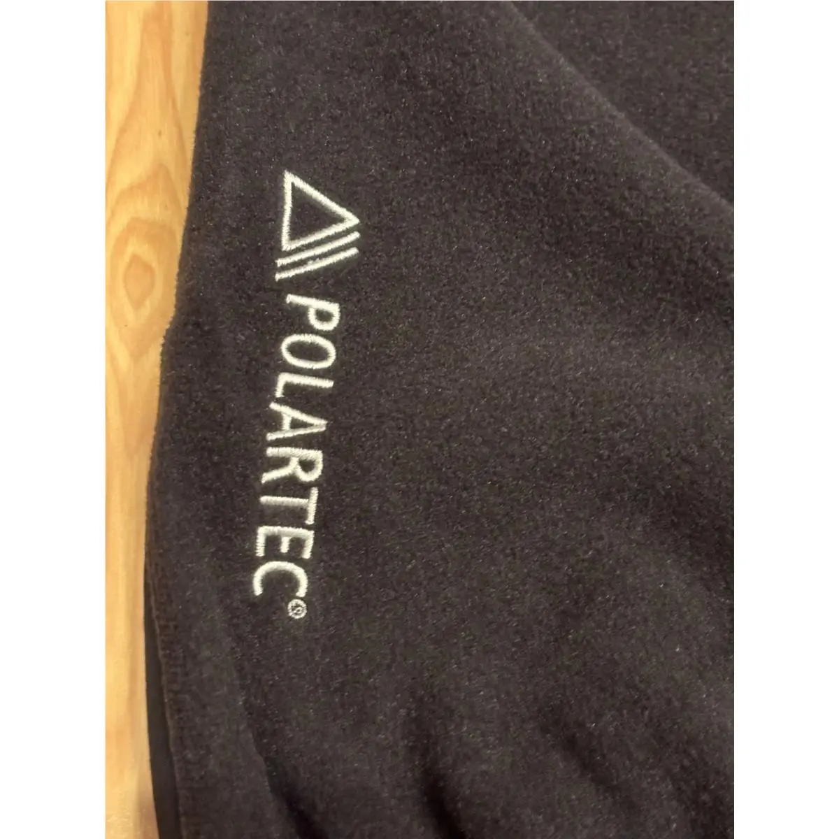 Nike clothing - Black (UPC: 198726655168) 2