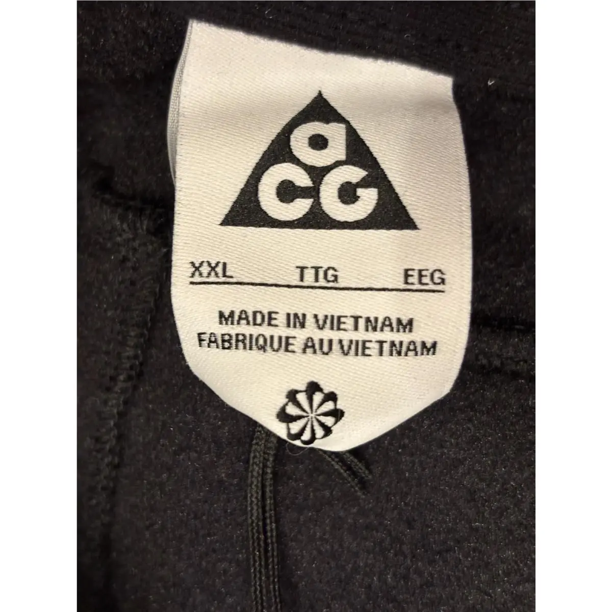 Nike clothing - Black (UPC: 198726655168) 5