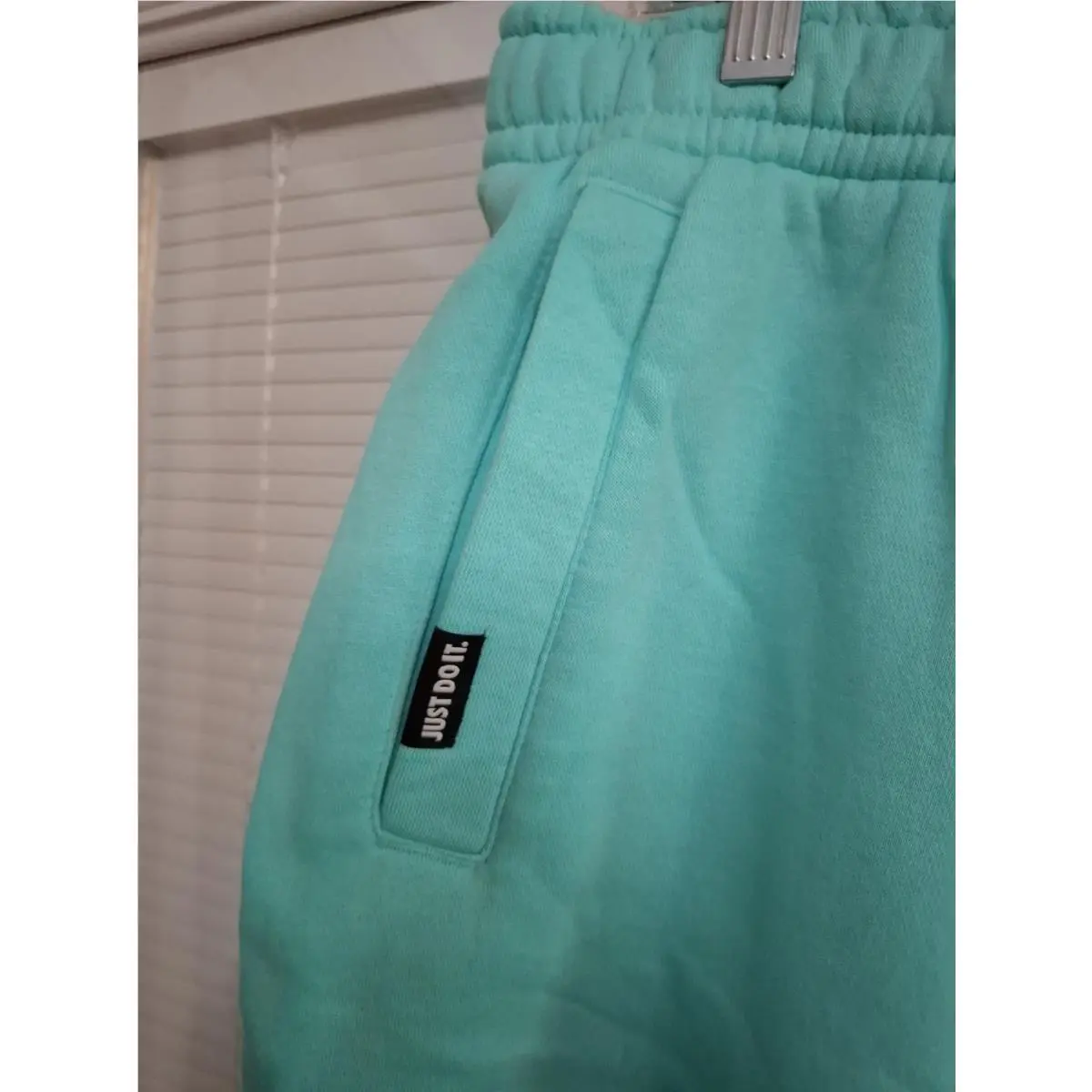 Nike clothing - Green 3