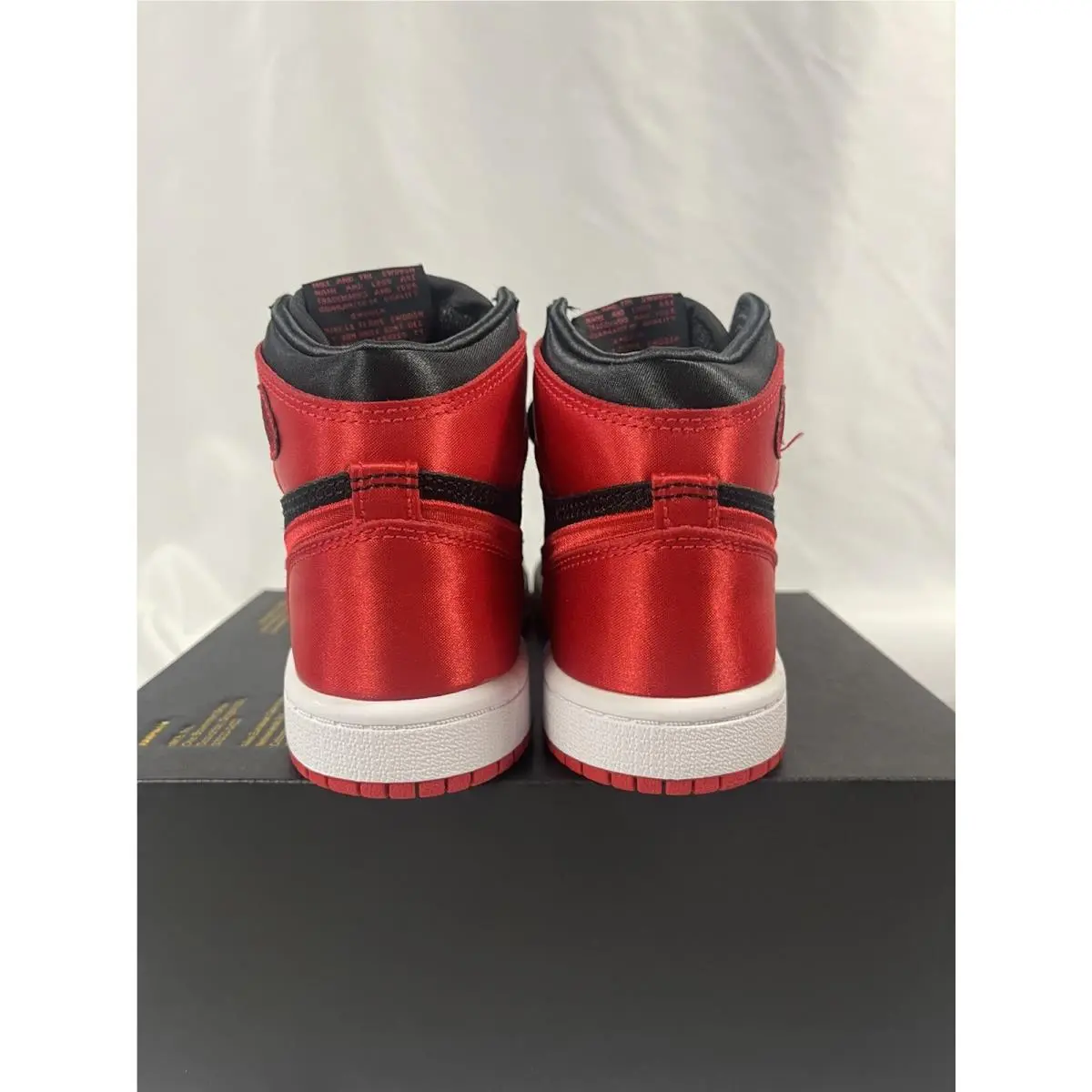 Nike shoes - Nike Jordan 1 - FD5304-061 - Red 3