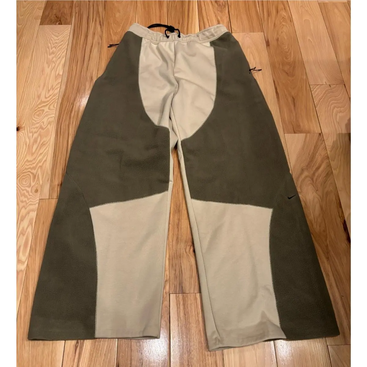 Nike Tech Boreas Knit Open-hem Pants Desert Khaki Medium Olive IB3365 229 Medium