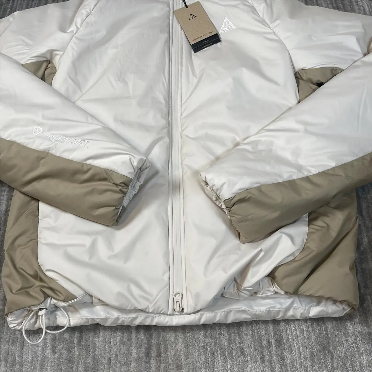 Nike clothing - White (UPC: 196600730239) 0