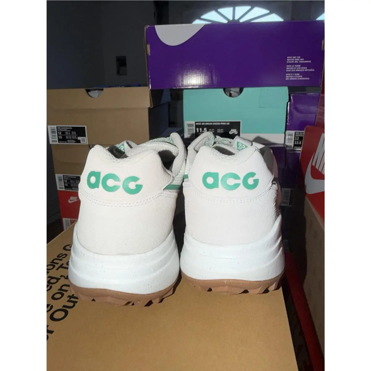 Nike shoes - Nike ACG Lowcate - ACG Lowcate - DM8019-003 - Gray/Green 1