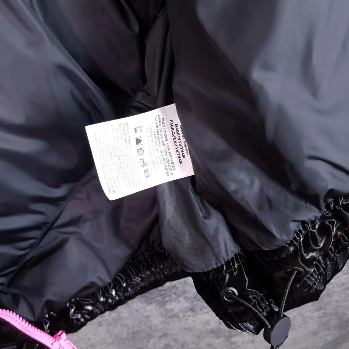Nike clothing - Pink / Black (UPC: 198482140892) 5