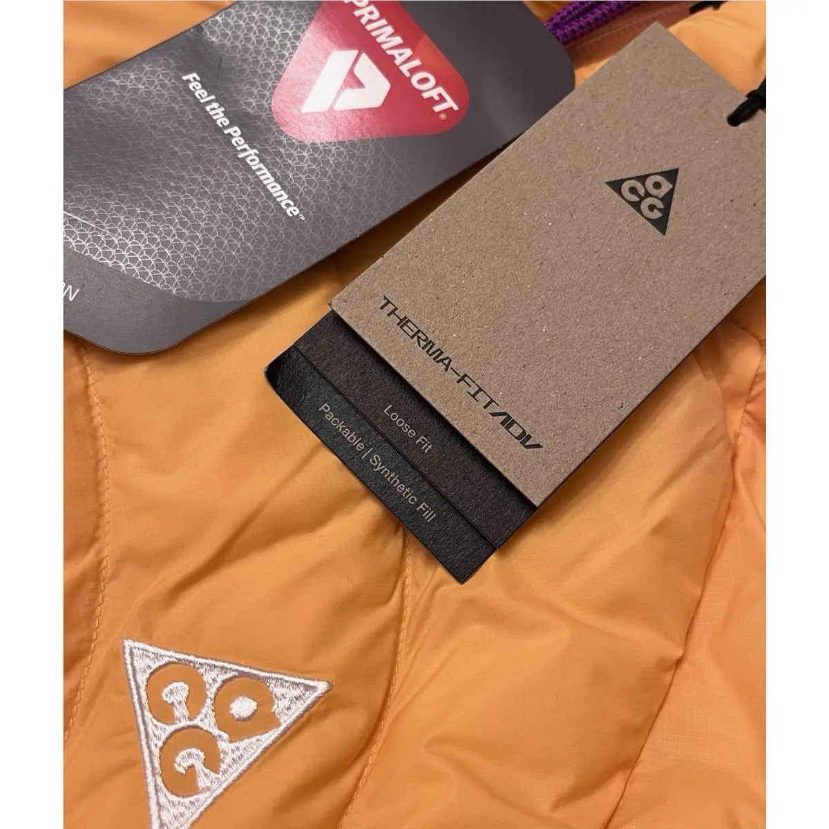 Nike clothing - Orange (UPC: 198482040802) 1