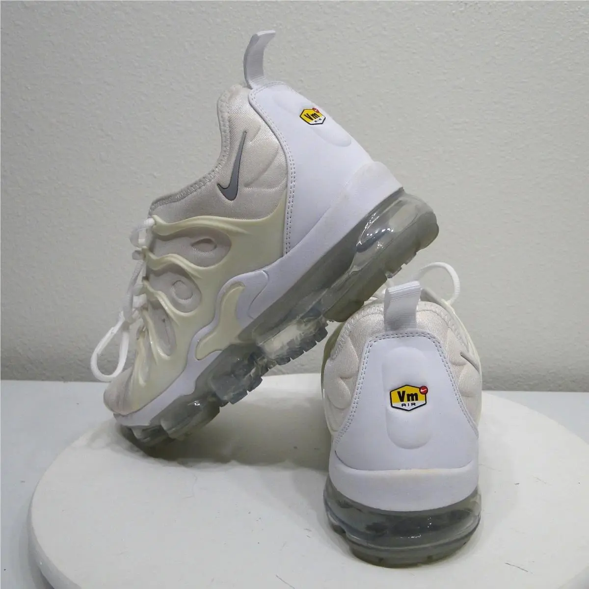 Nike shoes - Nike Air VaporMax Plus Sail White - White 3