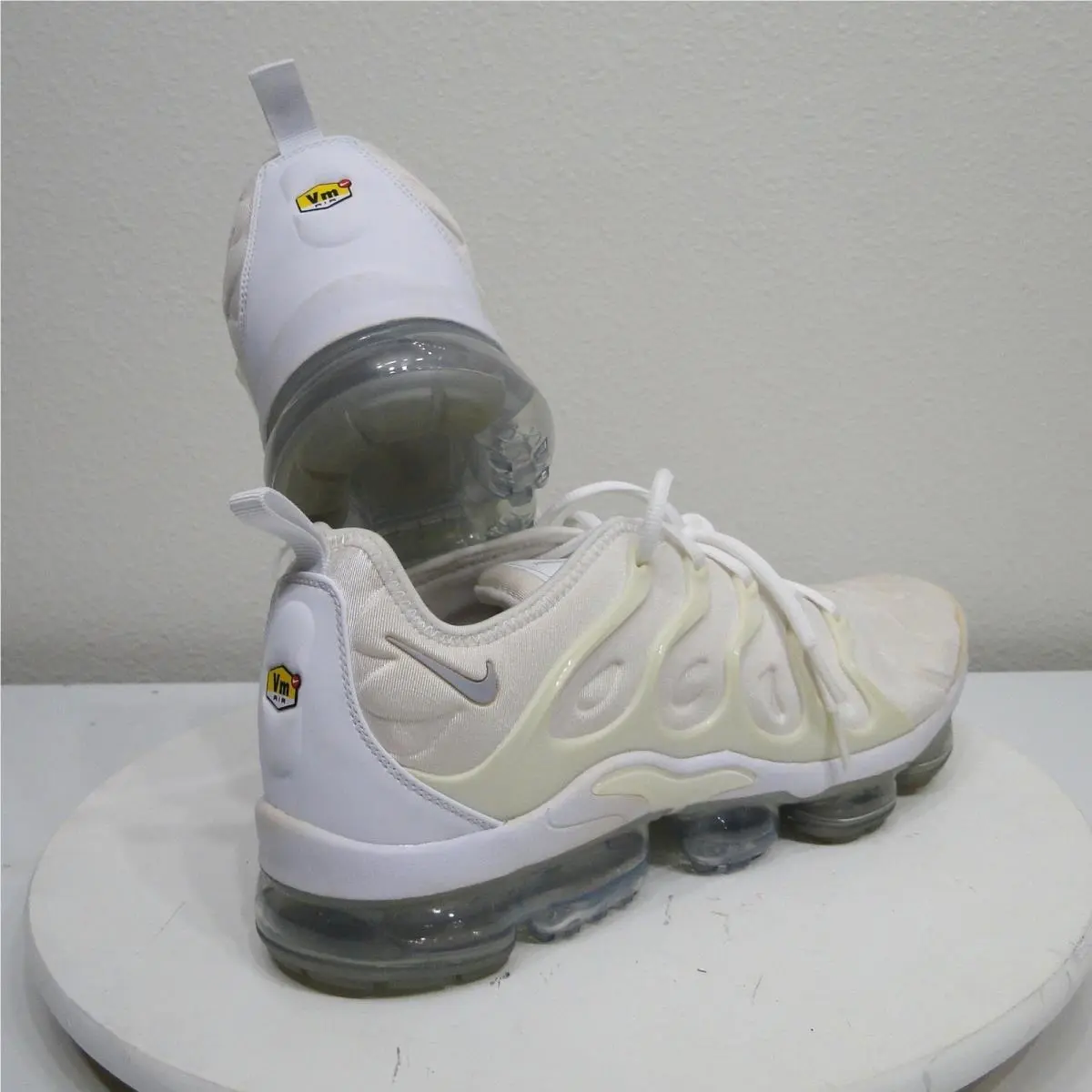 Nike shoes - Nike Air VaporMax Plus Sail White - White 2