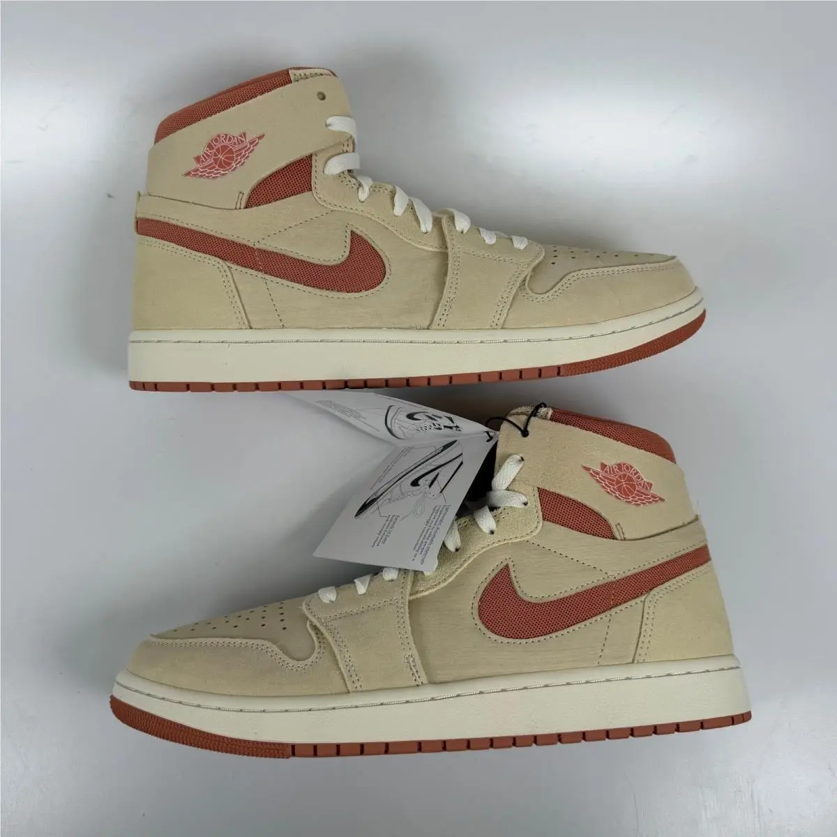 Nike shoes - Jordan 1 High Zoom CMFT 2 - Beige 0
