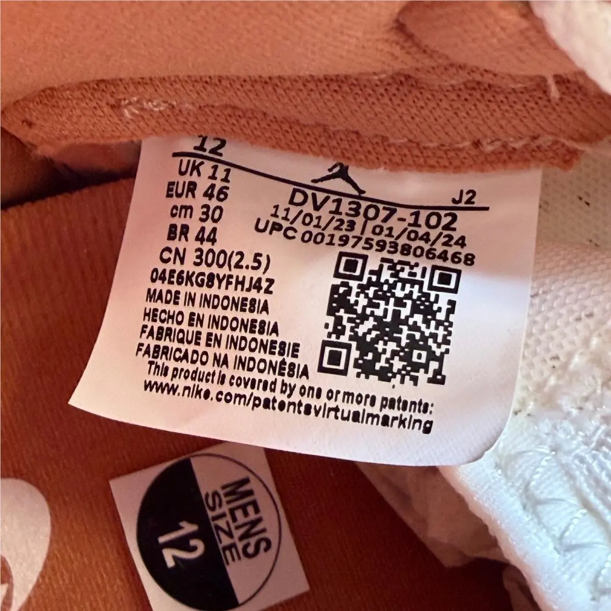 Nike shoes - Jordan 1 High Zoom CMFT 2 - Beige 5