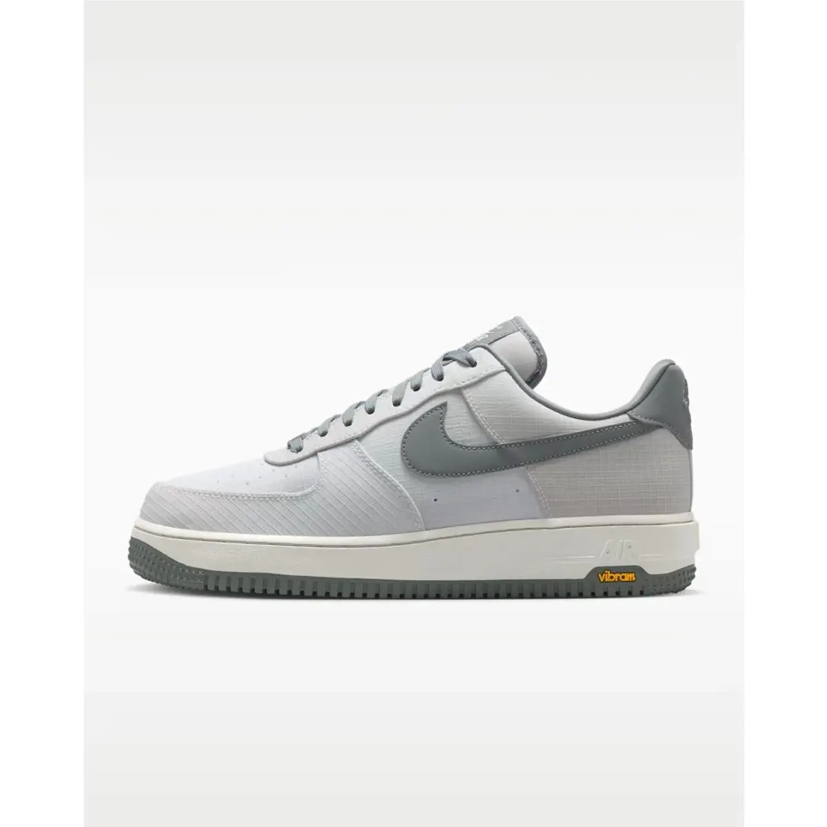 Nike shoes - IH1943100 - IH1943-100 - Summit White/Smoke Grey 1