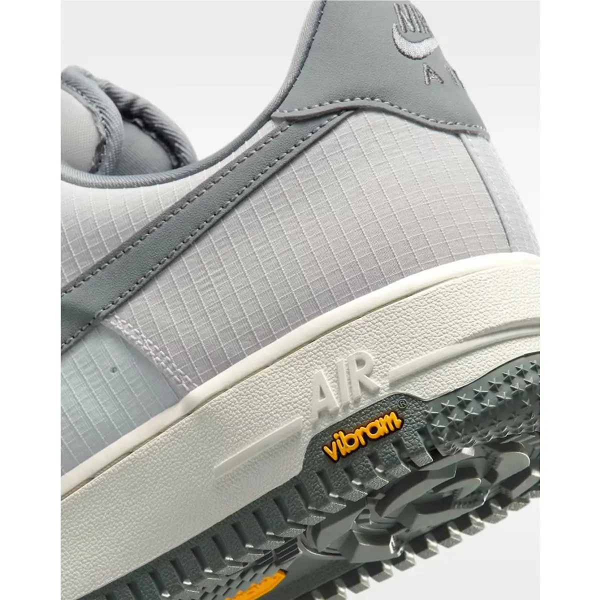 Nike shoes - IH1943100 - IH1943-100 - Summit White/Smoke Grey 4