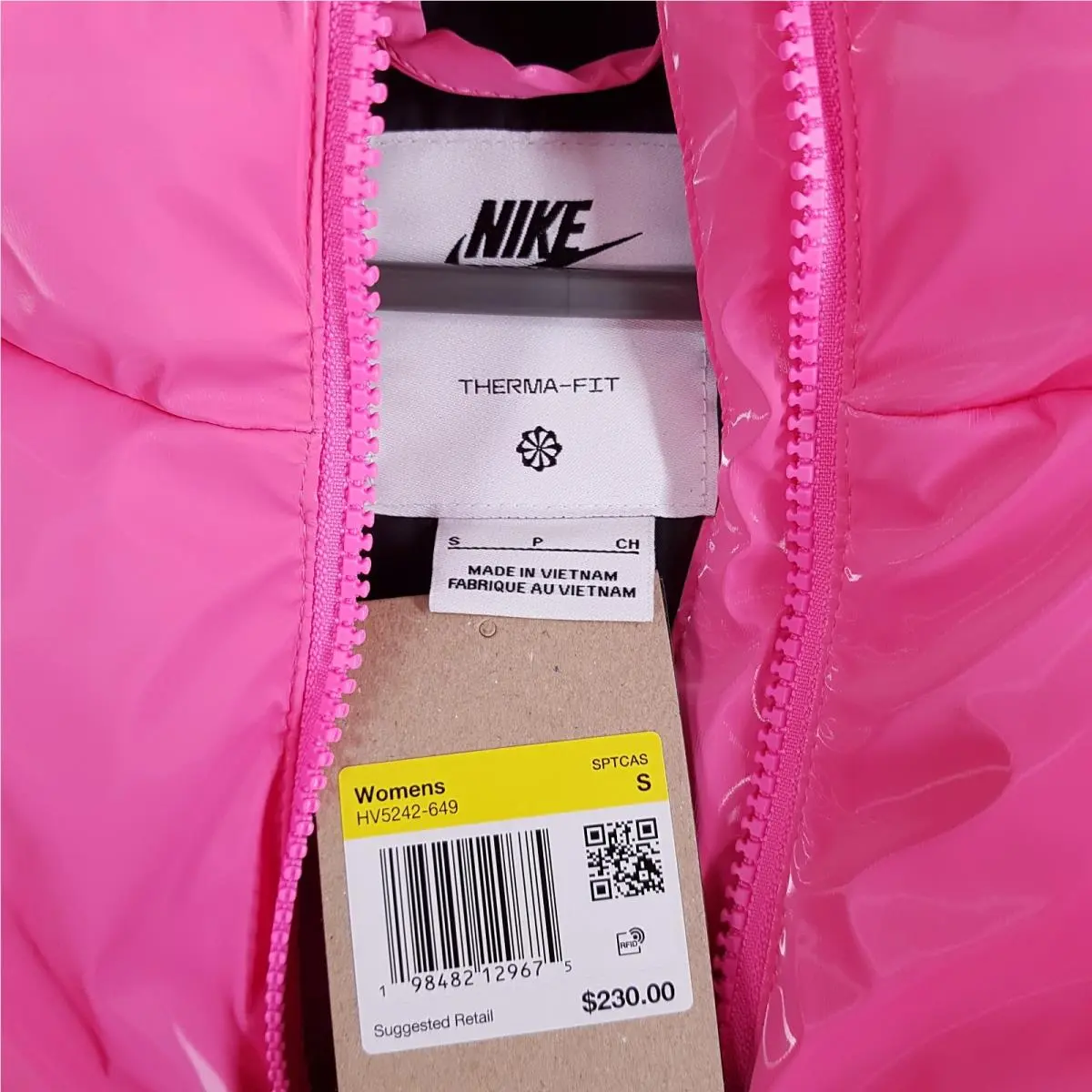 Nike clothing - Pink / Black (UPC: 198482140892) 3