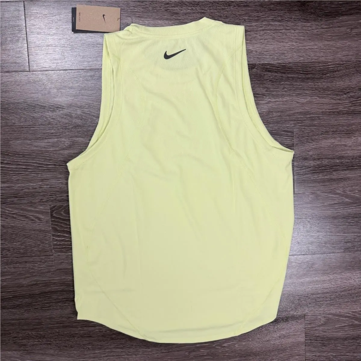 Nike clothing - Yellow 0