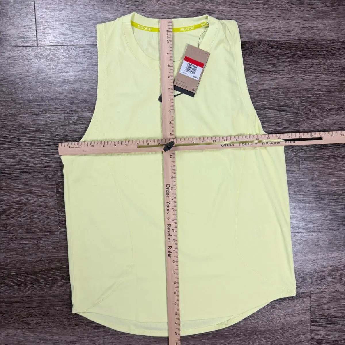 Nike clothing - Yellow 1