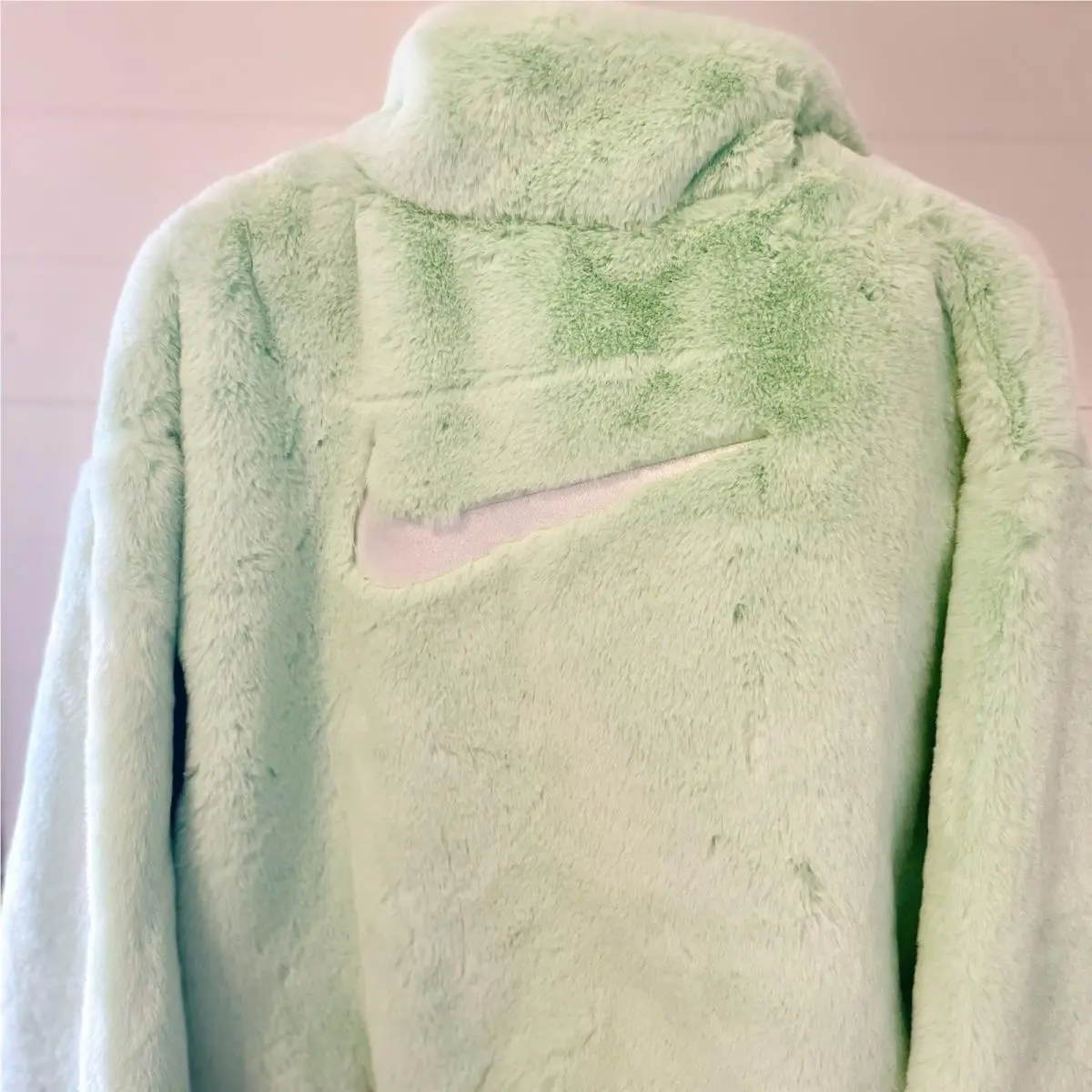 Nike clothing - Green 2